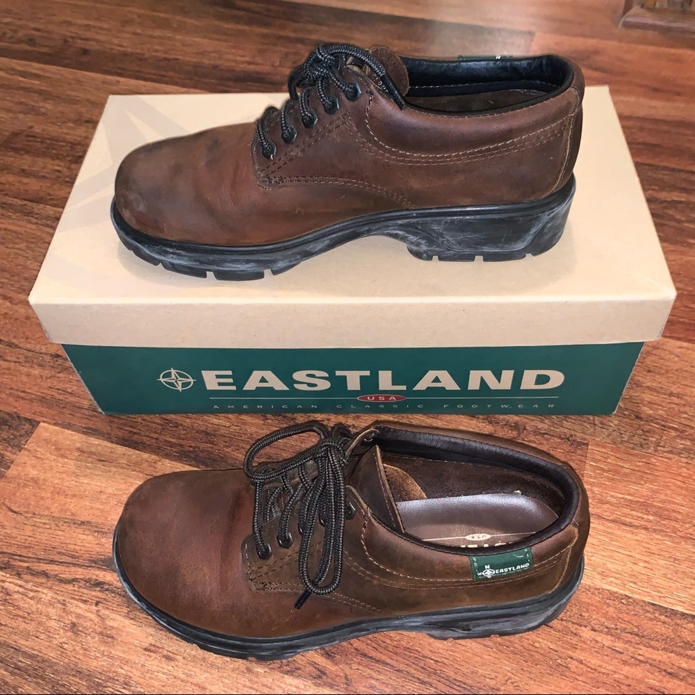 7.5 Eastland Brown Leather Bomber Shoes